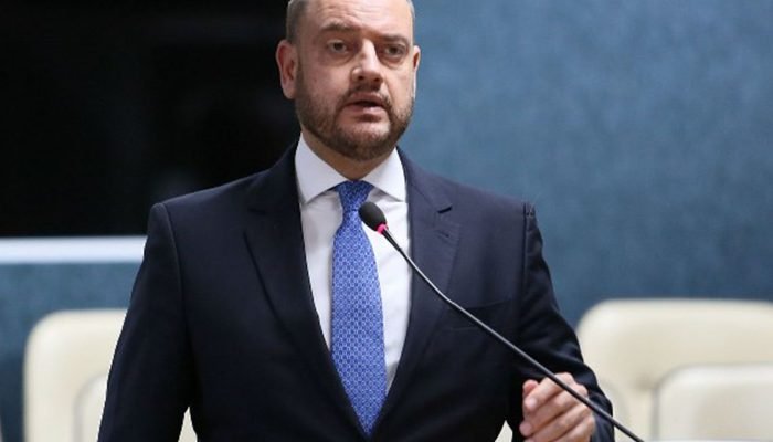 1787727535_ricardo-couto-de-castro.jpg