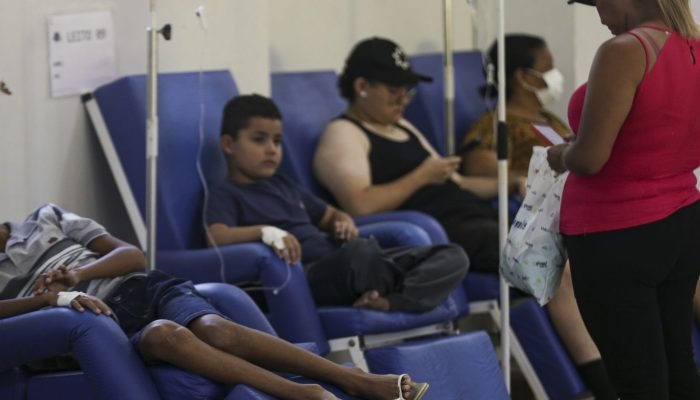 atendimento-dengue-df_mcamgo_abr_26022024.jpg