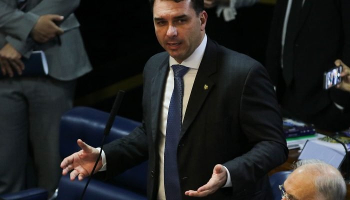 fcpzzb_abr_161020194307.jpg